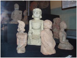 Figurines of Majapahit noble women